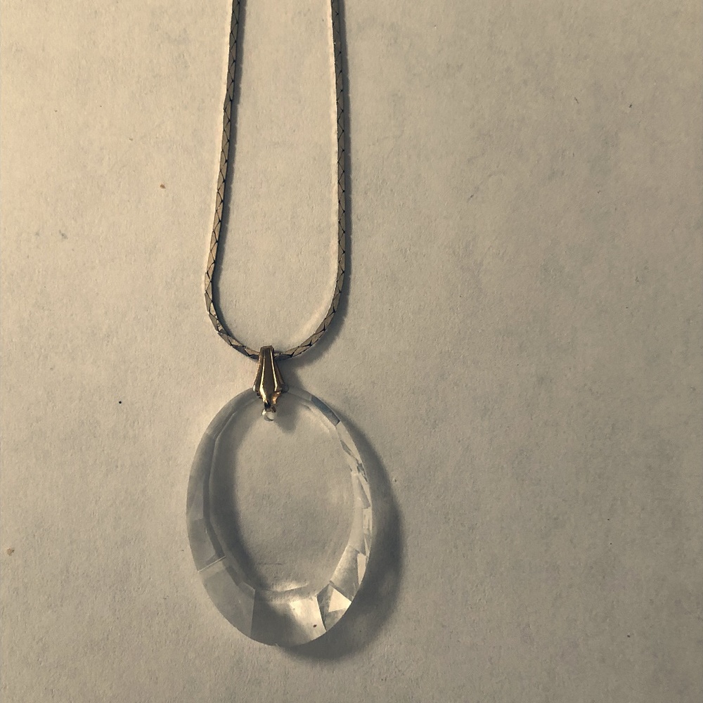 Vintage gold tone crystal necklace